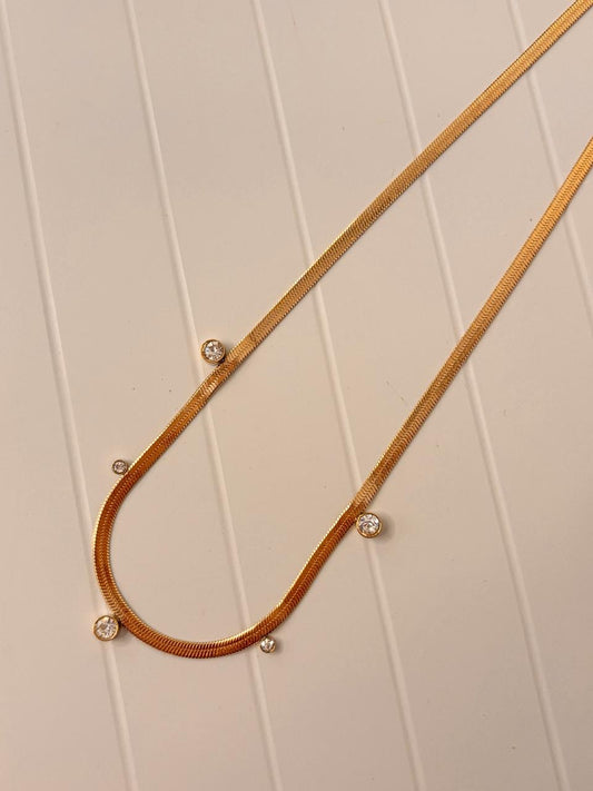 Snake Chain Chunky Stones Necklace