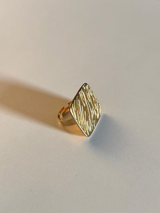 Textured Gold Diamond-Shaped Adjustable Ring