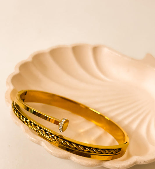 Modern edge gold-plated nail bangle bracelet