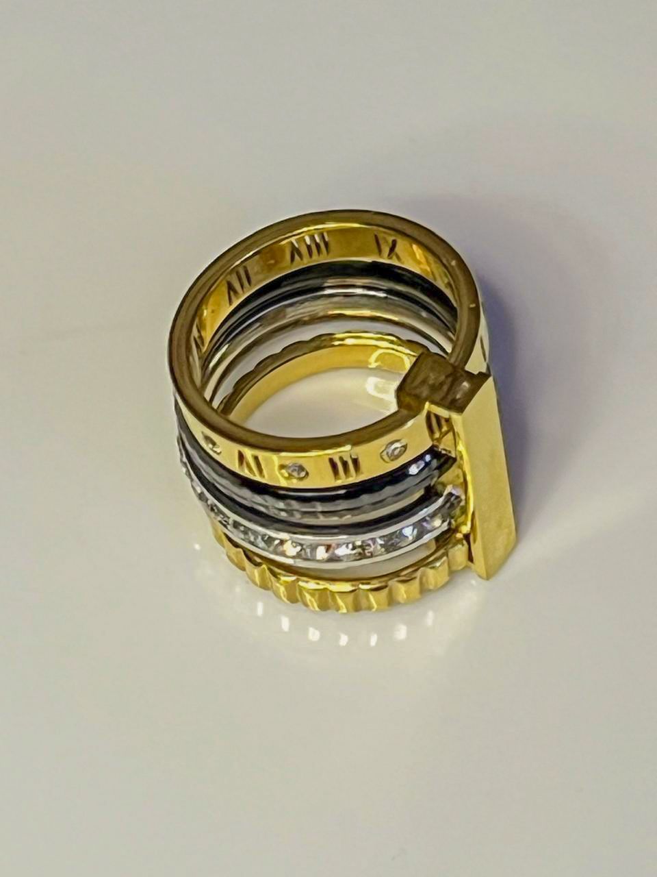 Quadrate Latin Number Luxury Ring