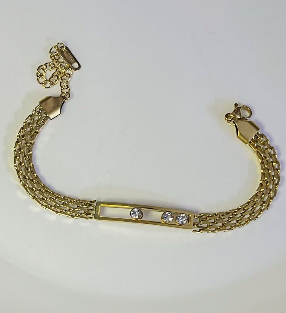 Momental Grace Square Bracelet