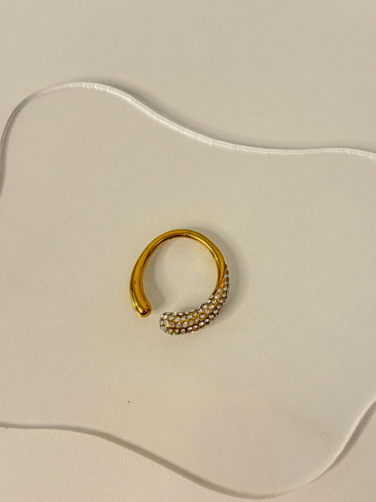 UWorld Sparkle Open Hoop AdjustableRing