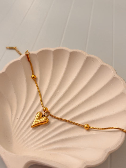 Amore Heart Loop Bracelet