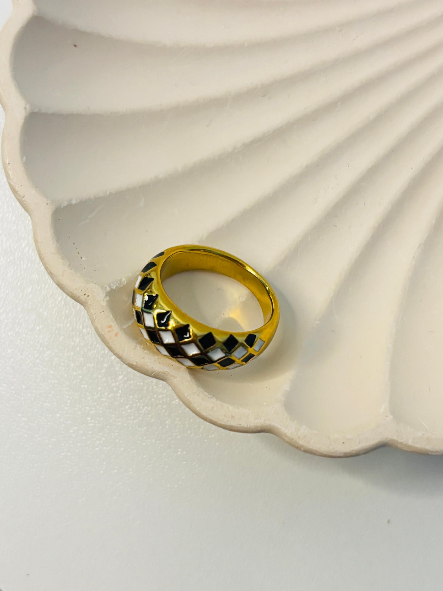 Checkerboard Dome Ring