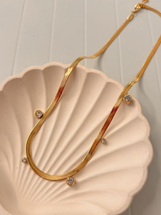 Snake Chain Chunky Stones Necklace