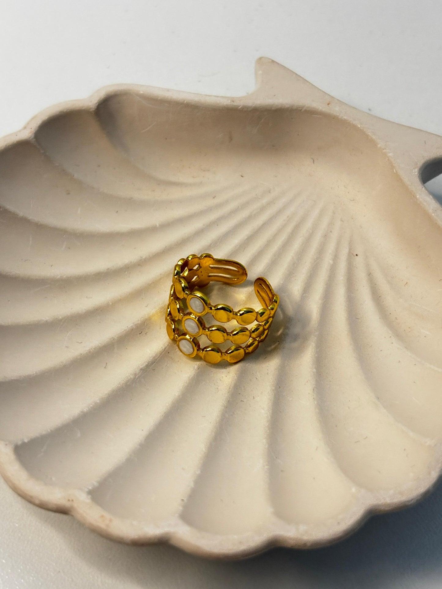 Turkish-style triple-band ring