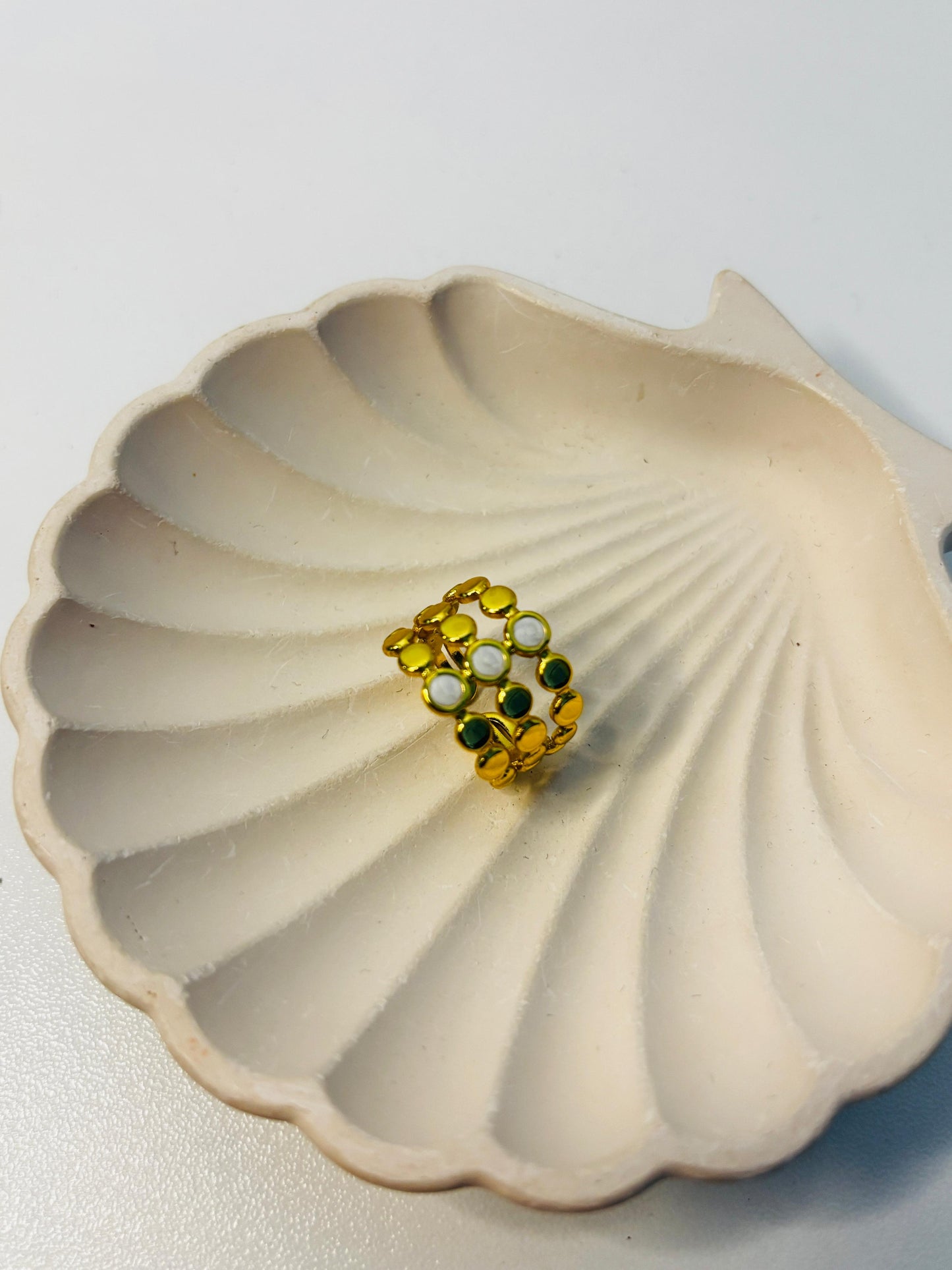 Turkish-style triple-band ring