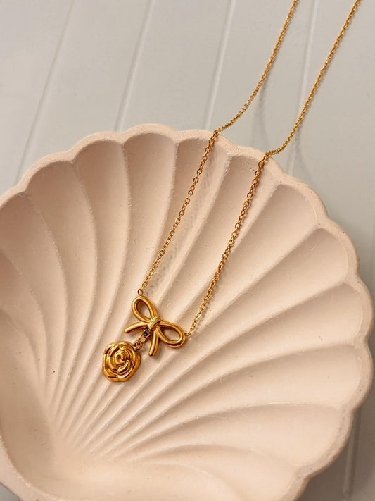 Bow Rosie Pendant Chain