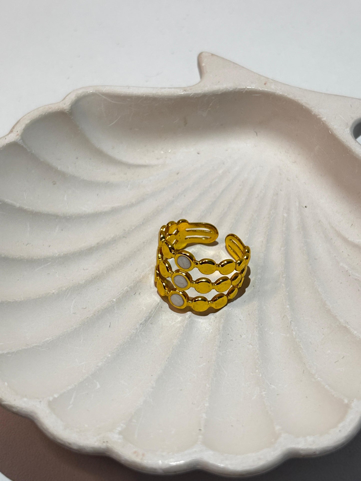 Turkish-style triple-band ring