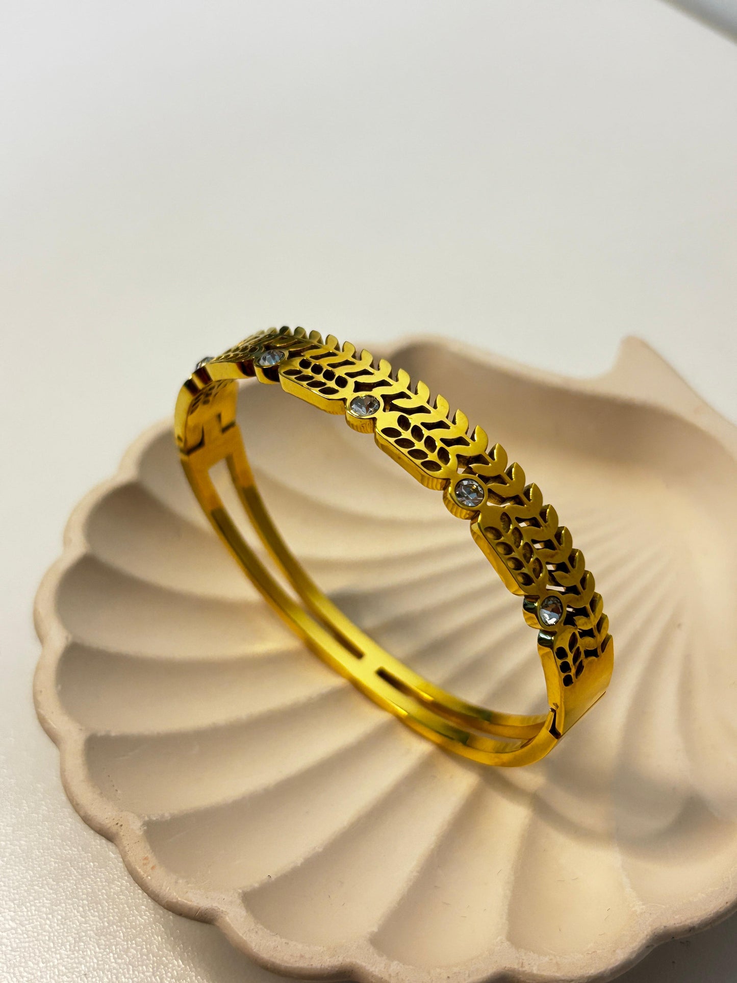 Gold plated leafy cuff