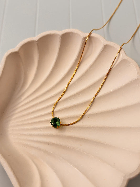 Emerald Single Stone 18k Neckpiece