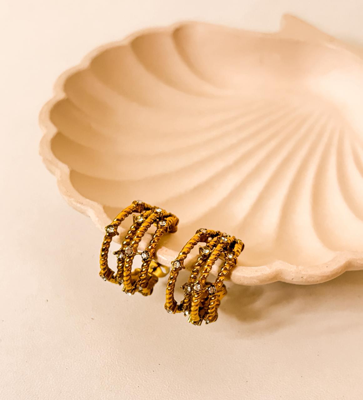Twisted 18k Gold Rope-Texture rhinestone three layer earrings